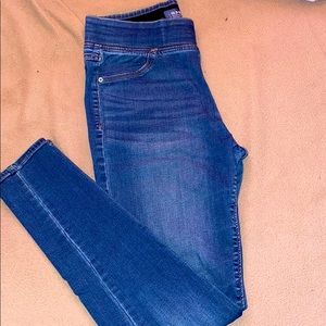 long medium size old navy jeans!❤️
